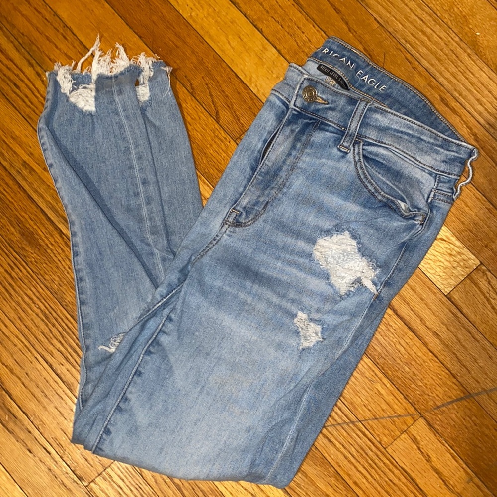 American Eagle Ne(x)t Level Stretch Ripped Crop Jeans